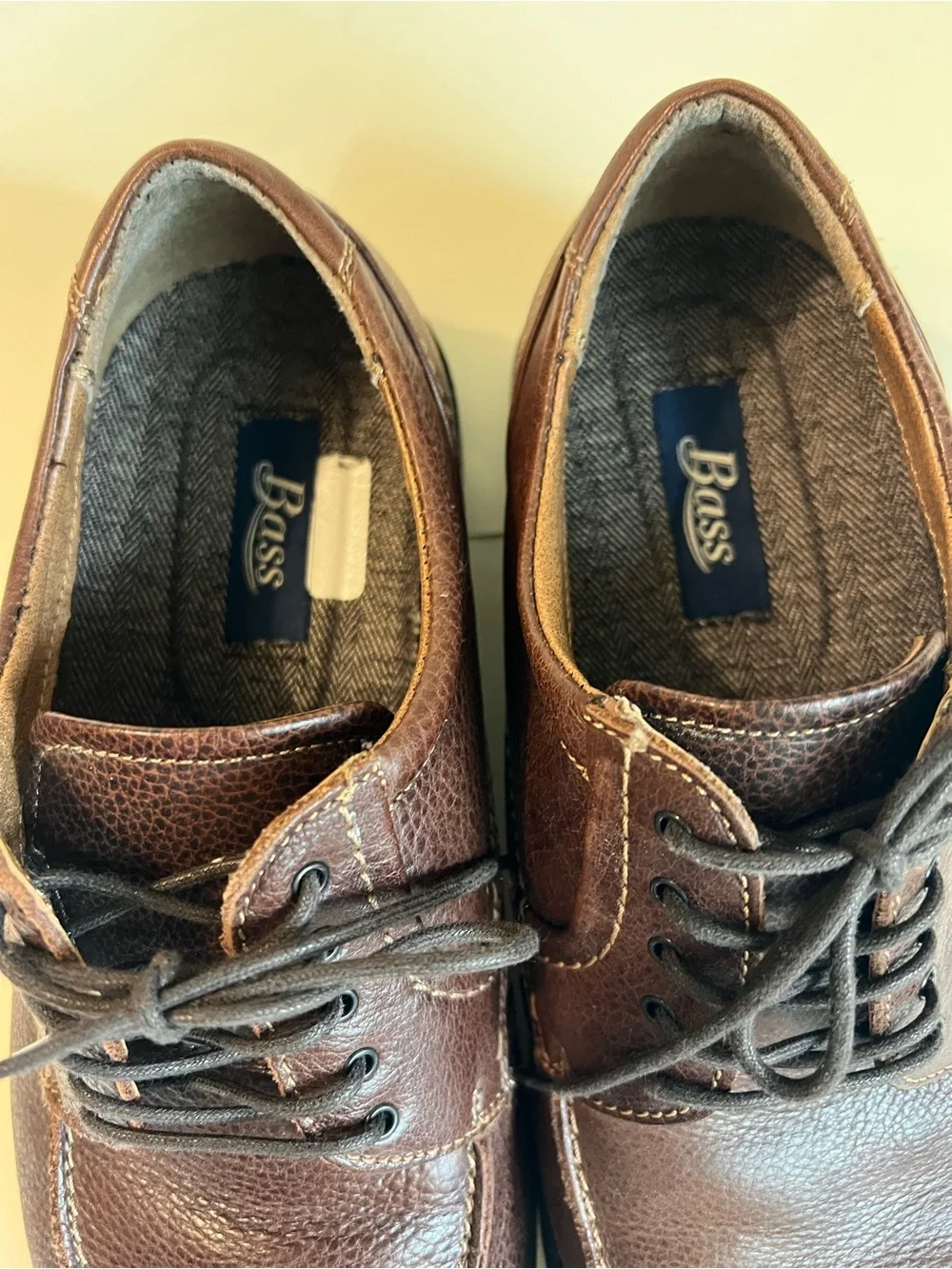 Bass Men’s Brown leather lace up Oxford shoes dress shoes size 9
